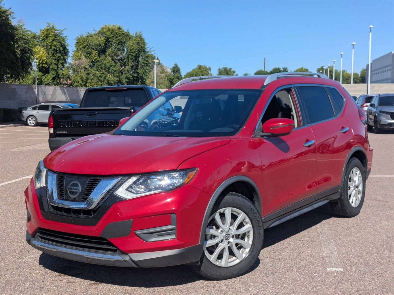 2017 Nissan Rogue SV