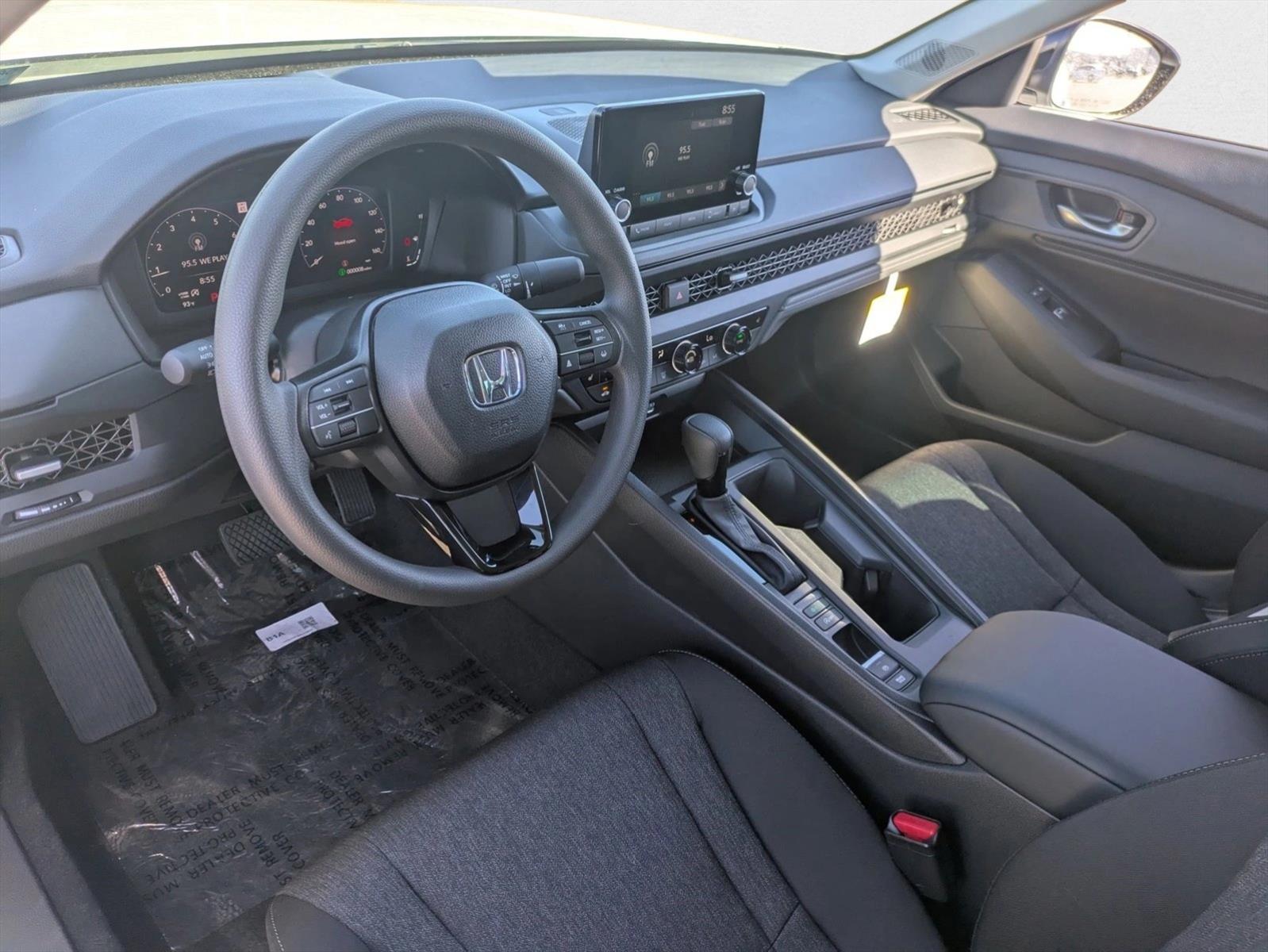 2025 Honda Accord SE photo 3