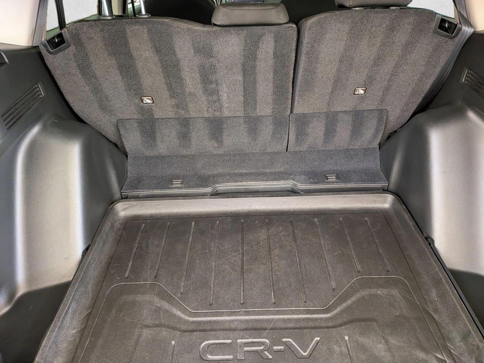 2025 Honda CR-V LX - Photo 6