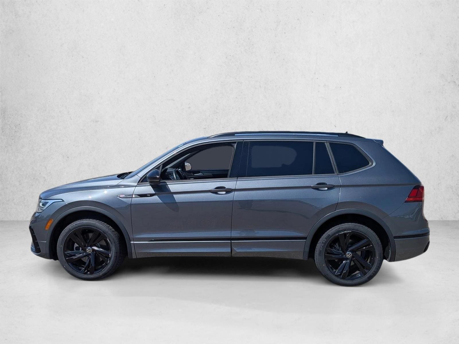 2023 Volkswagen Tiguan SE R-LINE BLACK - Photo 8