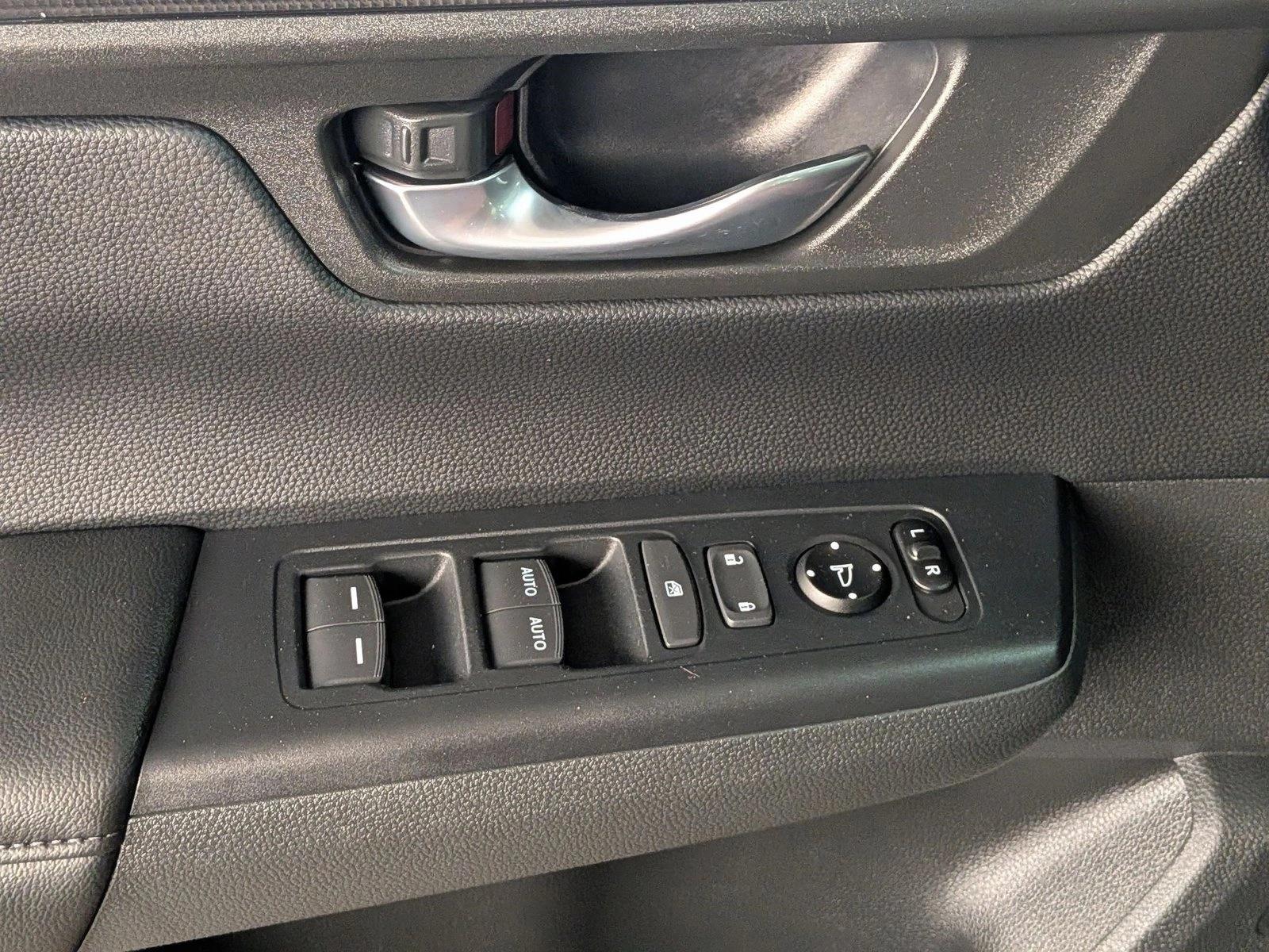 2026 Honda CR-V EX - Photo 11