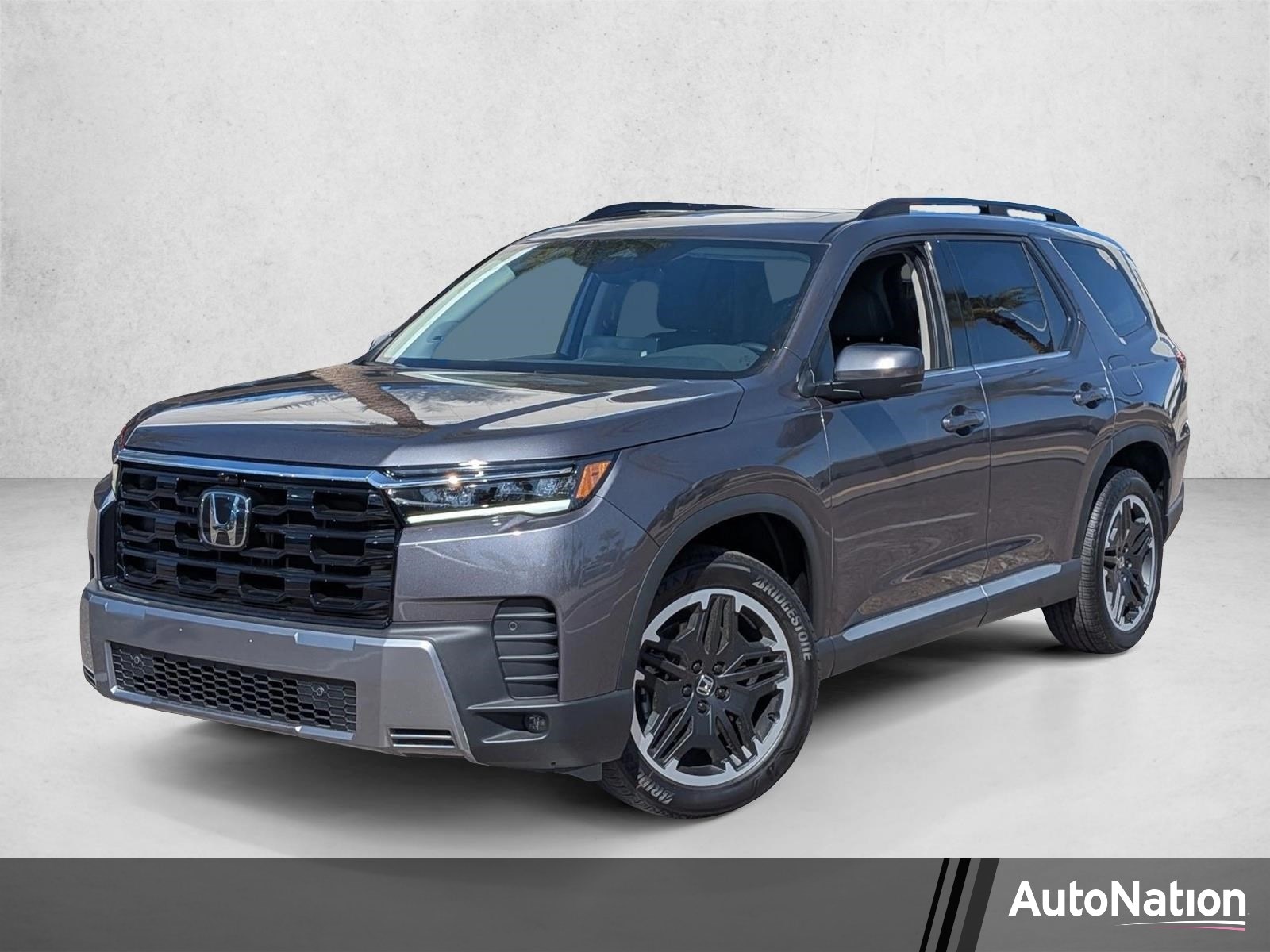 2026 Honda Pilot Touring AWD's photo