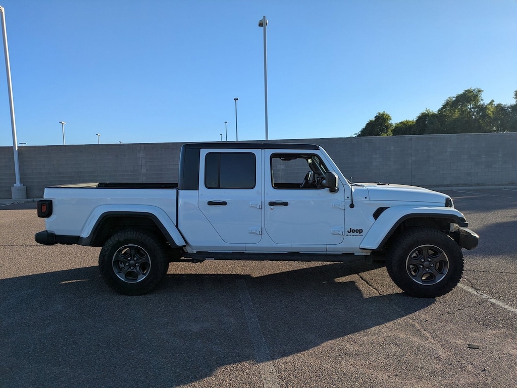 Used 2023 Jeep Gladiator Sport Truck Crew Cab