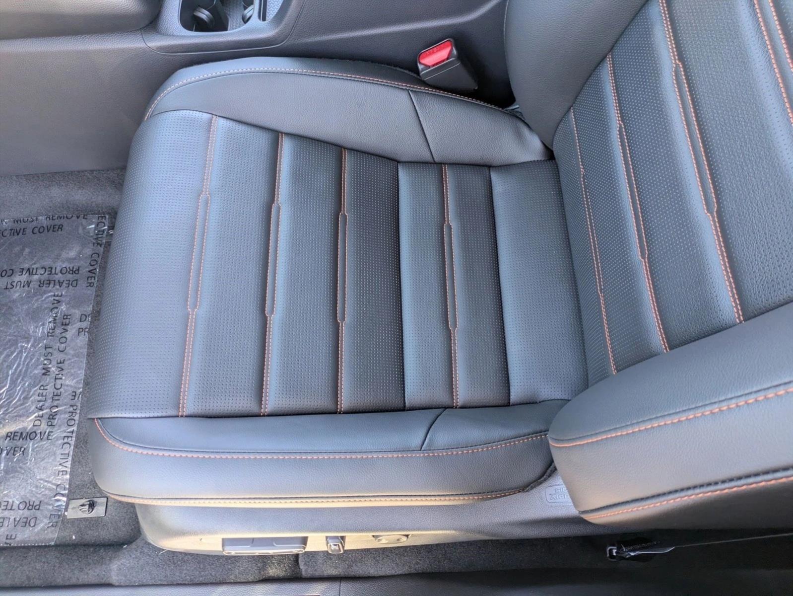 2026 Honda CR-V Hybrid Sport Touring photo 4