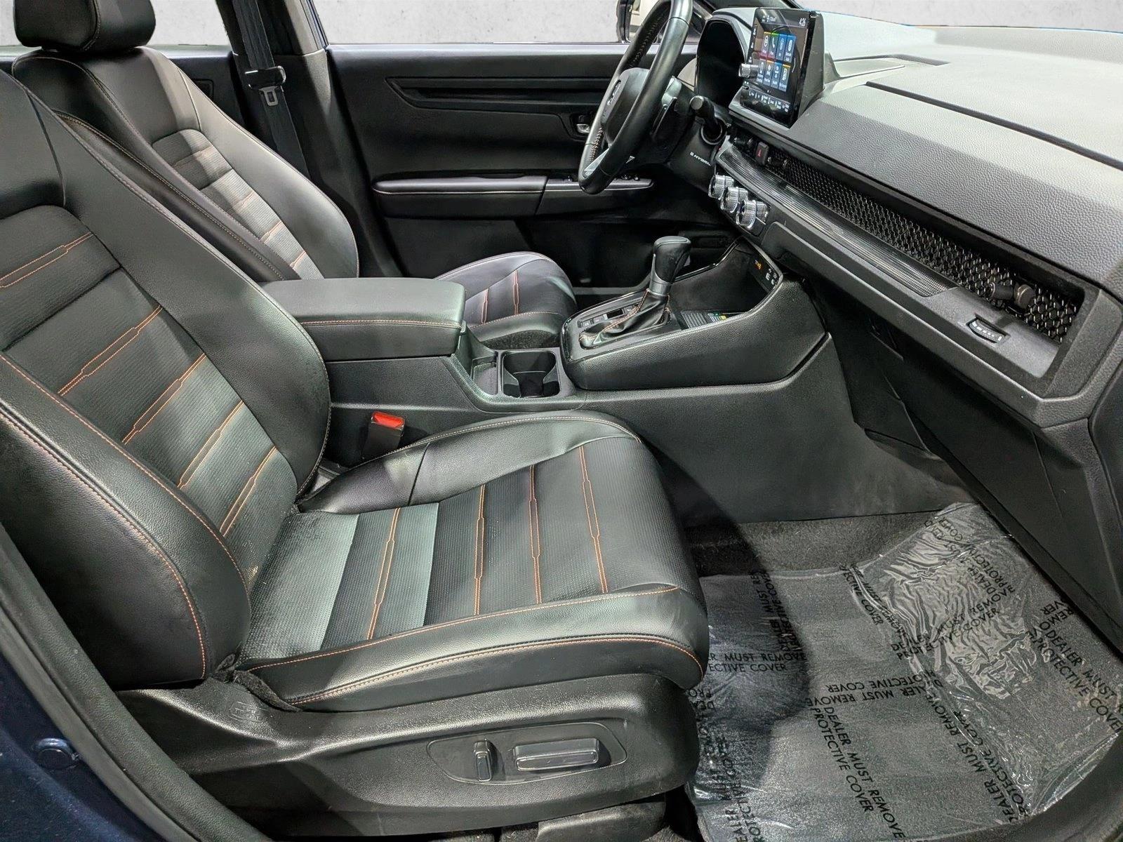 2025 Honda CR-V Sport-L - Photo 28