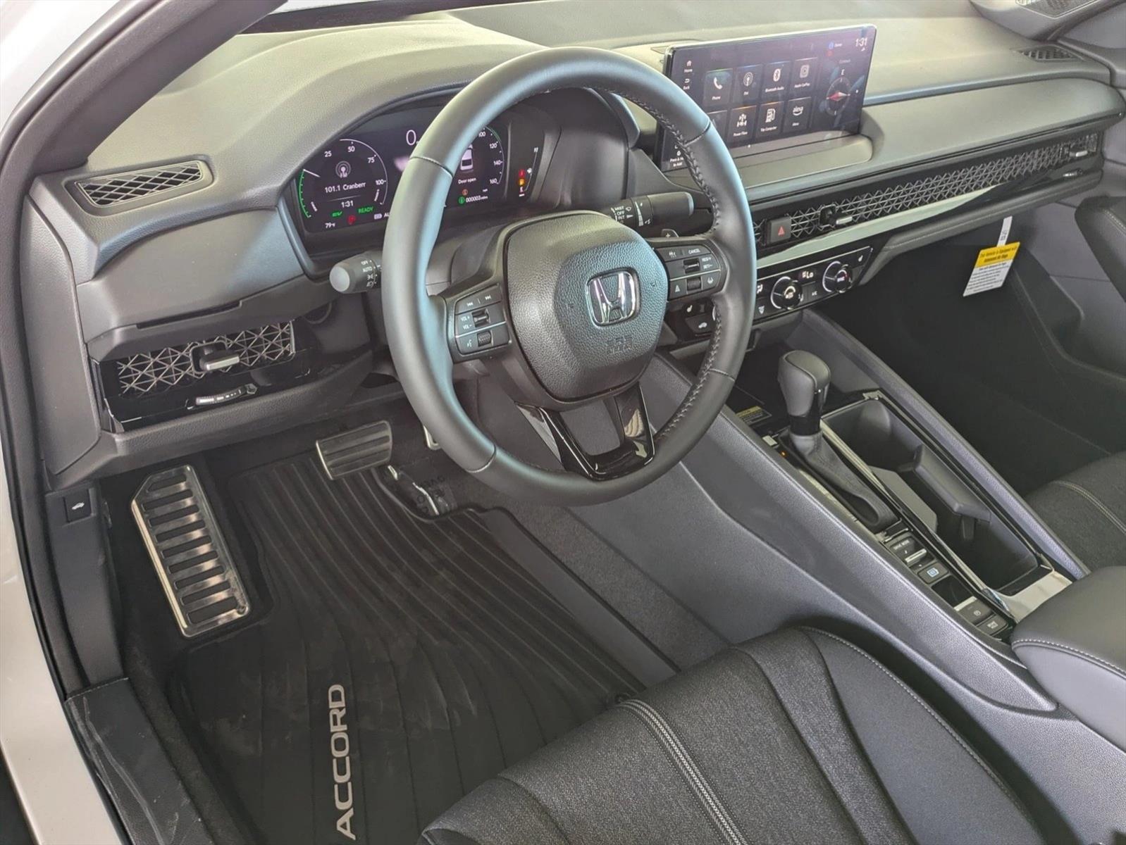 2025 Honda Accord Hybrid Sport photo 3