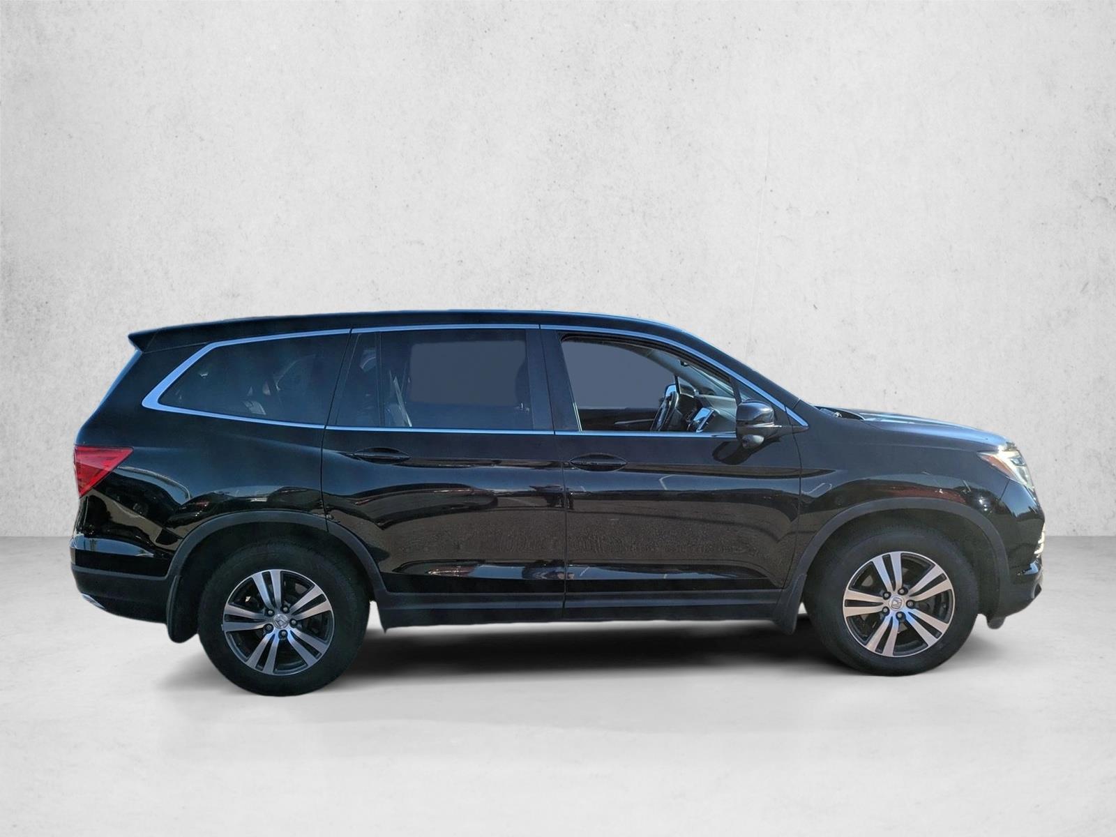 2018 Honda Pilot EX-L photo 3