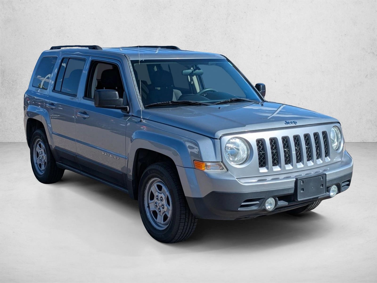 2015 Jeep Patriot Sport photo 3