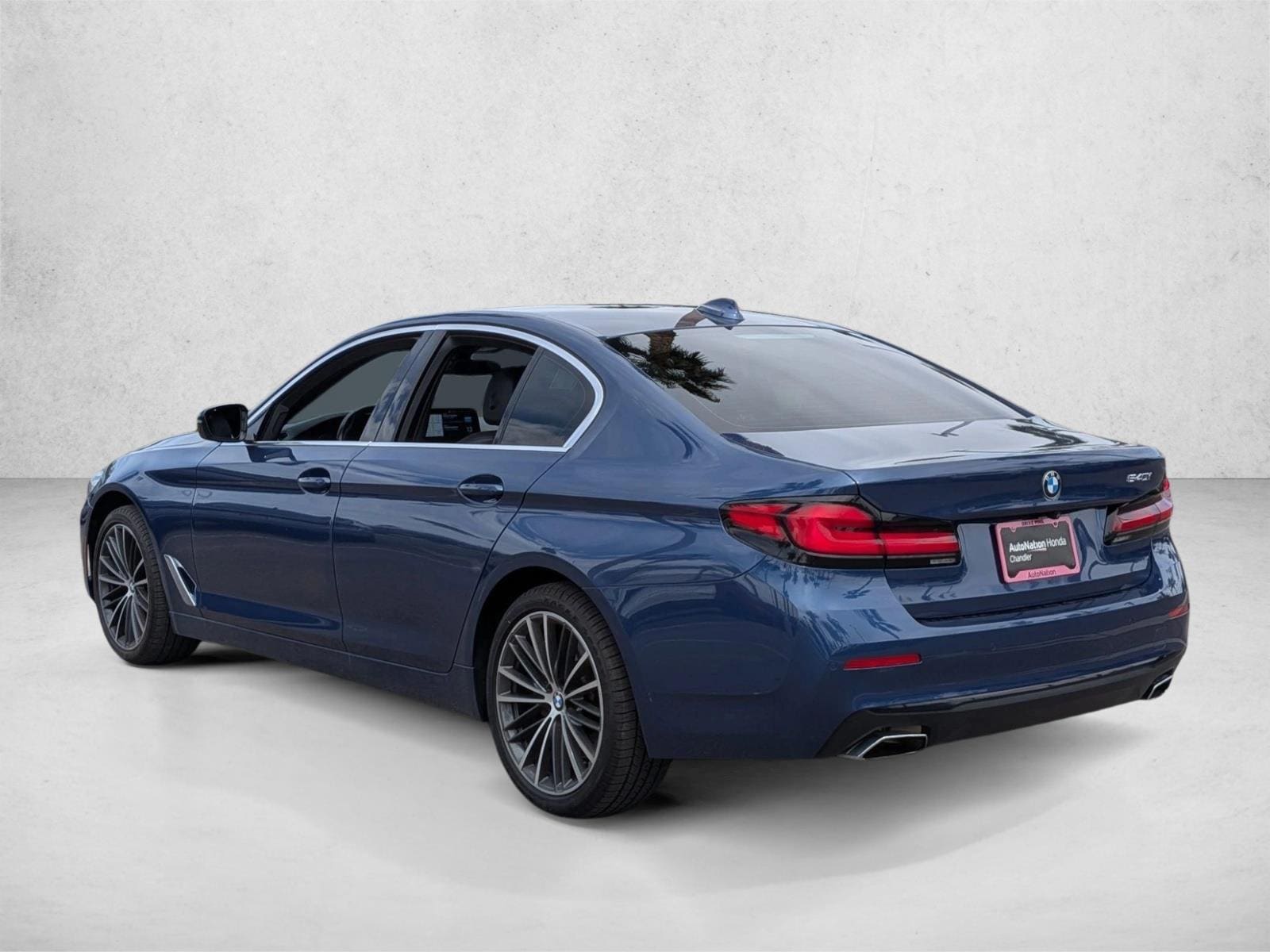 2023 BMW 5 Series 540i - Photo 9