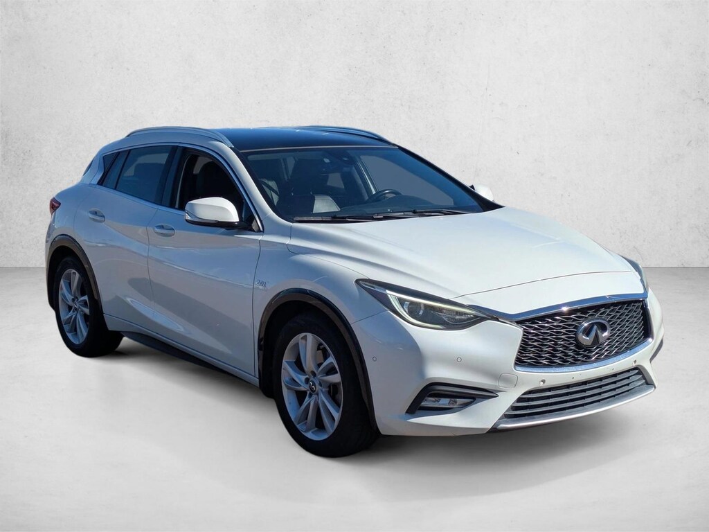 Used 2018 INFINITI QX30 Premium SUV