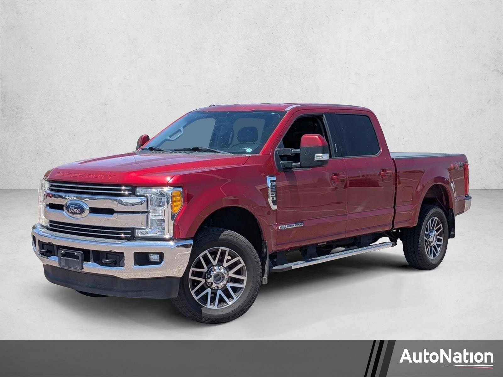2017 Ford F-250 Lariat 4x4 Crew Cab 8' Box's photo