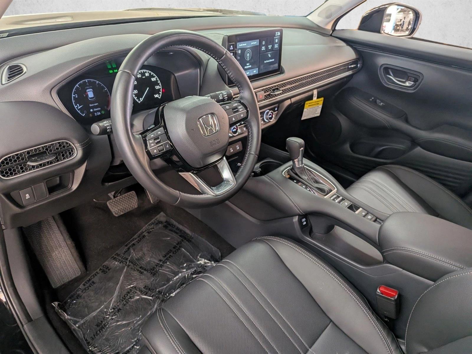 2026 Honda HR-V EX-L - Photo 12