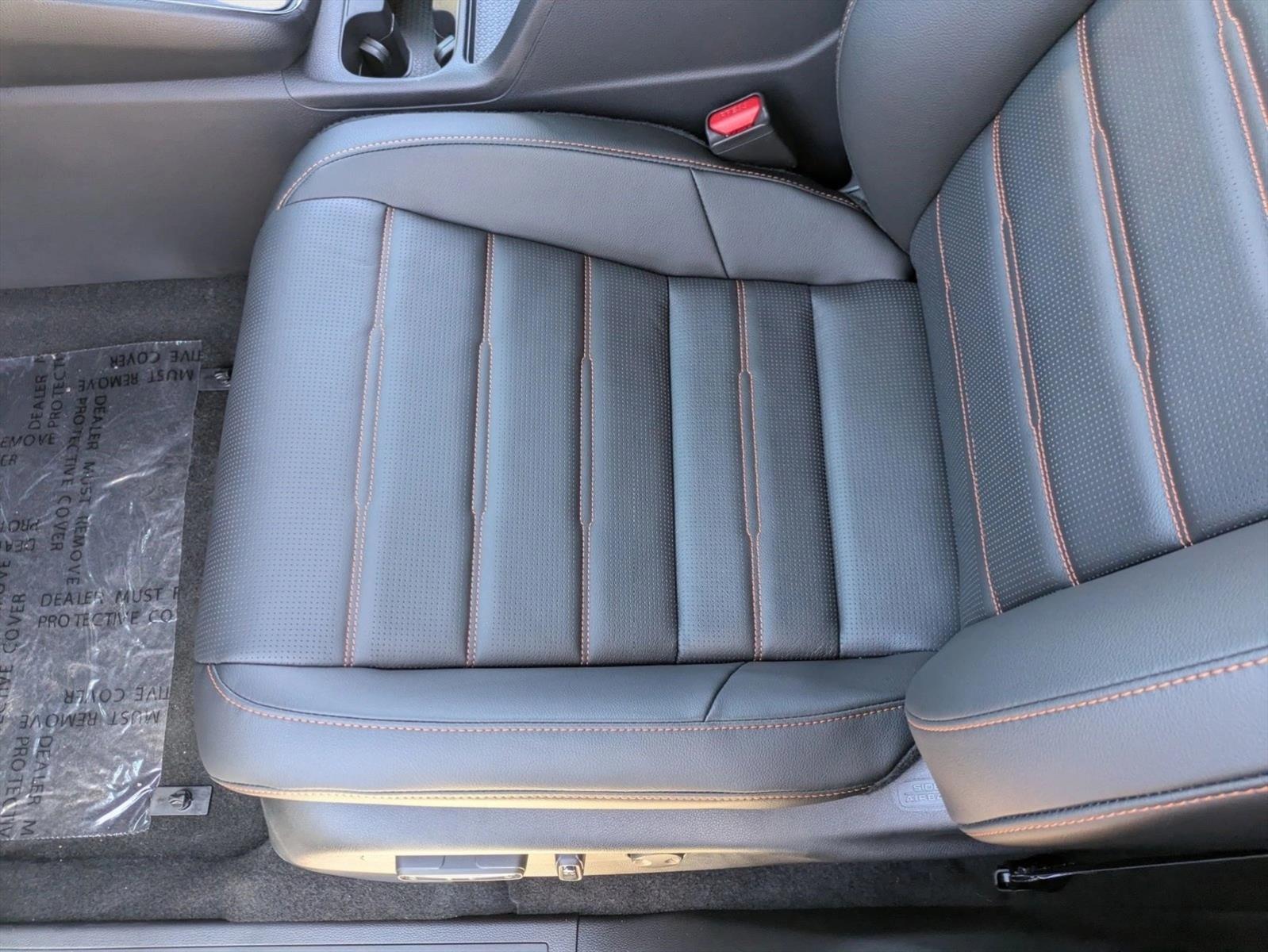 2026 Honda CR-V Hybrid Sport-L photo 4