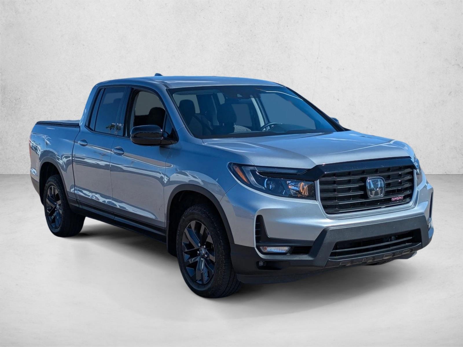2021 Honda Ridgeline Sport photo 3