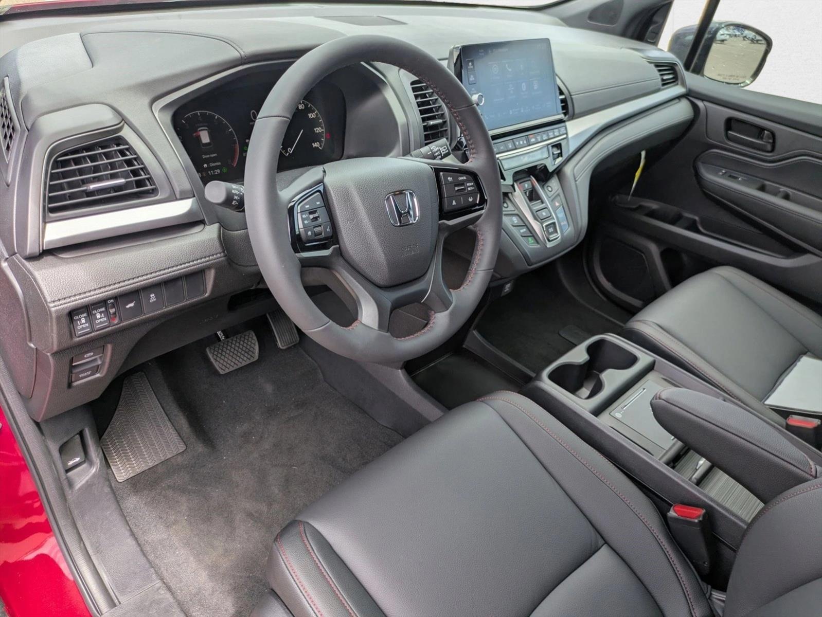 2026 Honda Odyssey photo 3