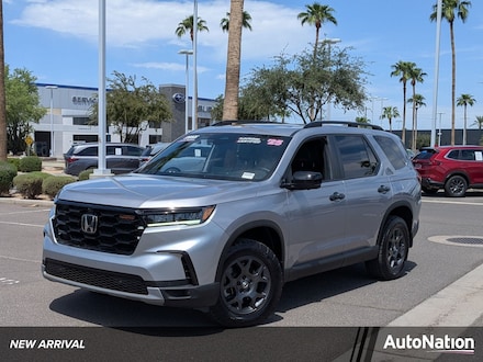 2025 Honda Pilot TrailSport SUV