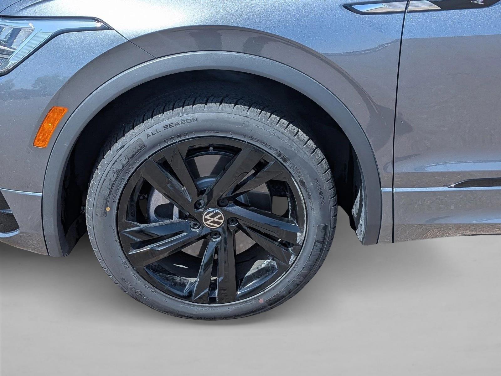 2023 Volkswagen Tiguan SE R-LINE BLACK - Photo 29