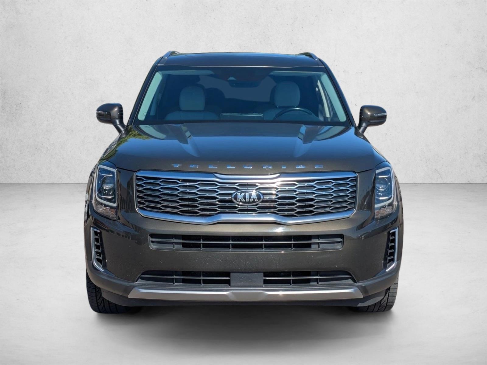 2020 Kia Telluride S photo 2