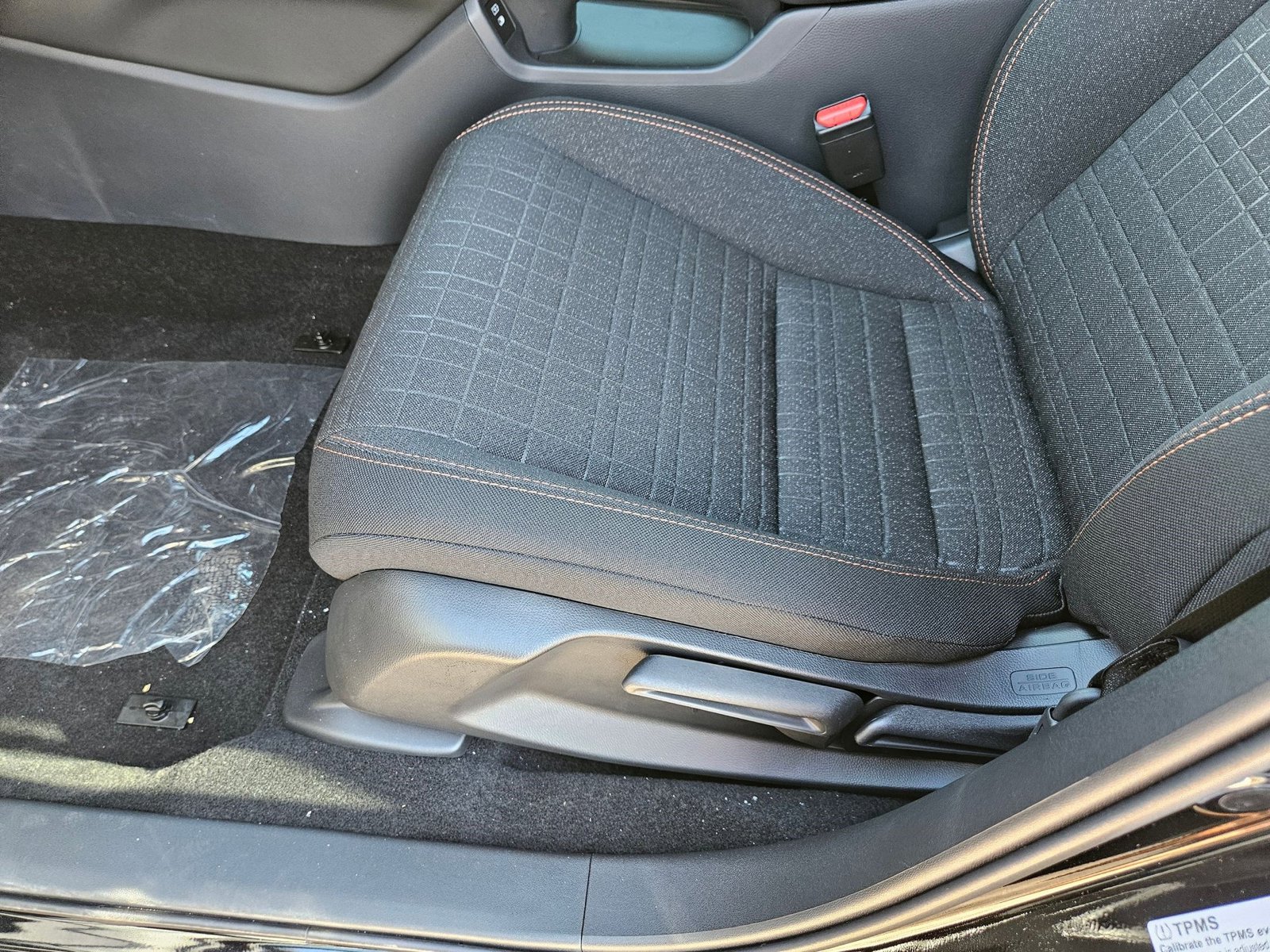 2025 Honda HR-V Sport photo 4