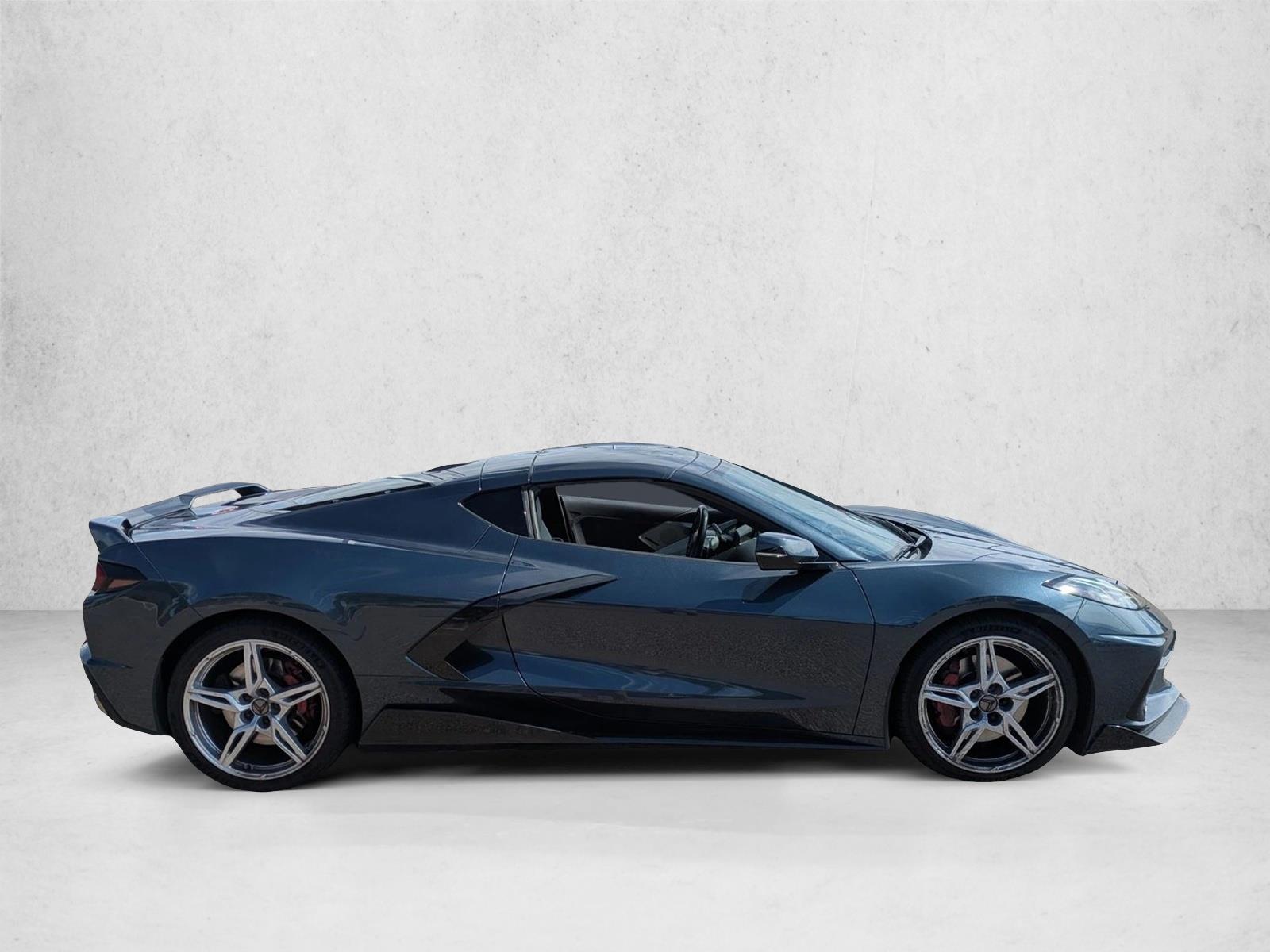 2020 Chevrolet Corvette Stingray 2LT Coupe photo 4