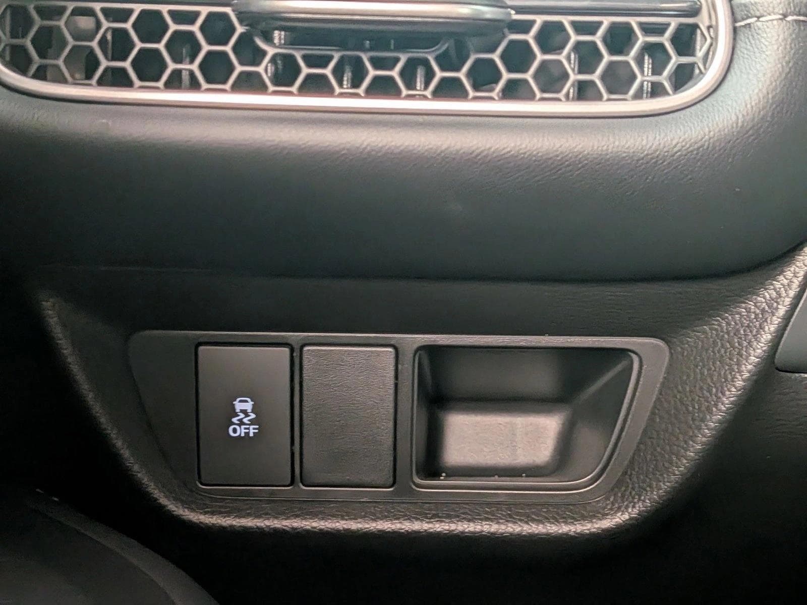 2026 Honda HR-V EX-L - Photo 16