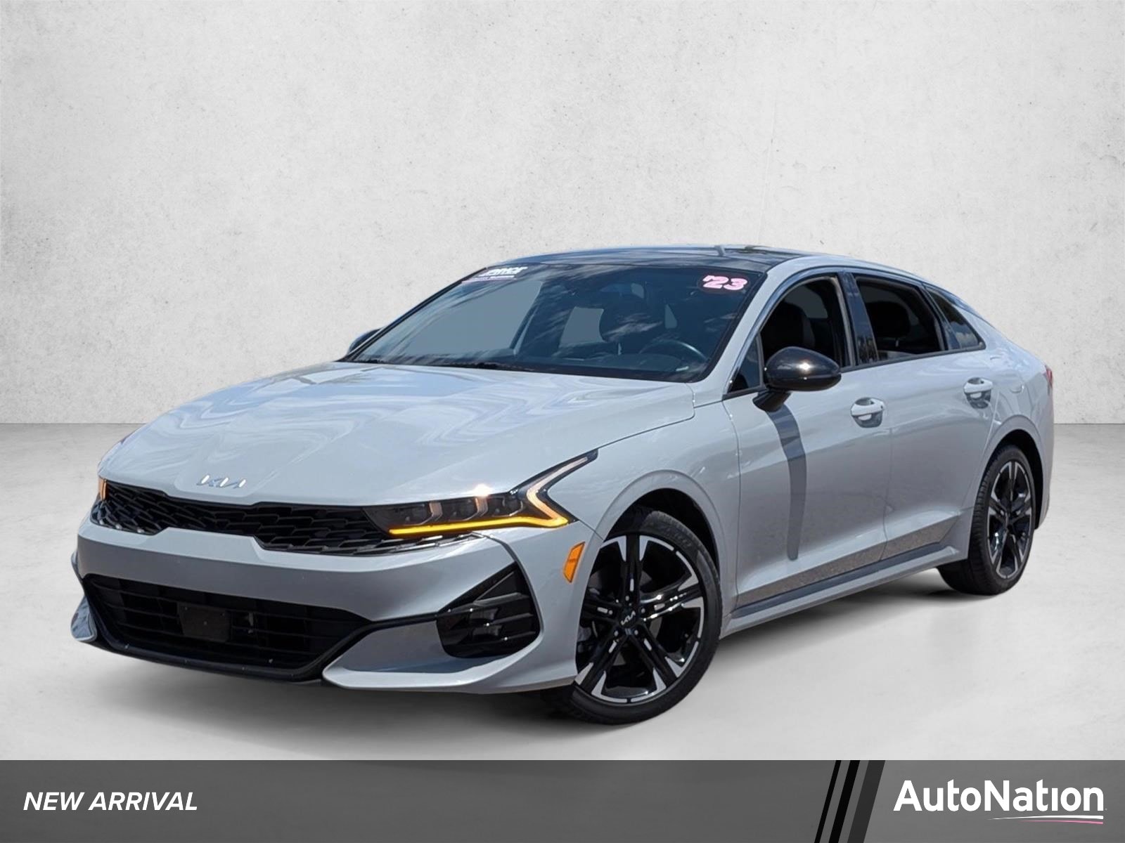 2023 Kia Optima GT-Line AWD's photo