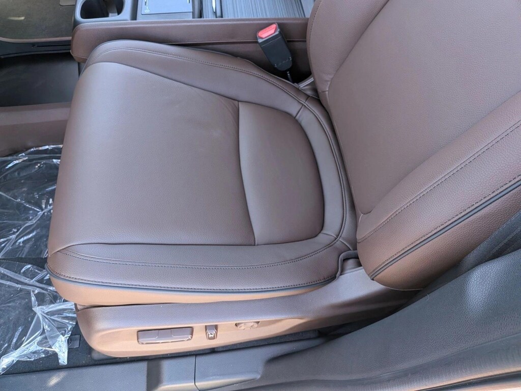 New 2026 Honda Odyssey Touring Van Passenger