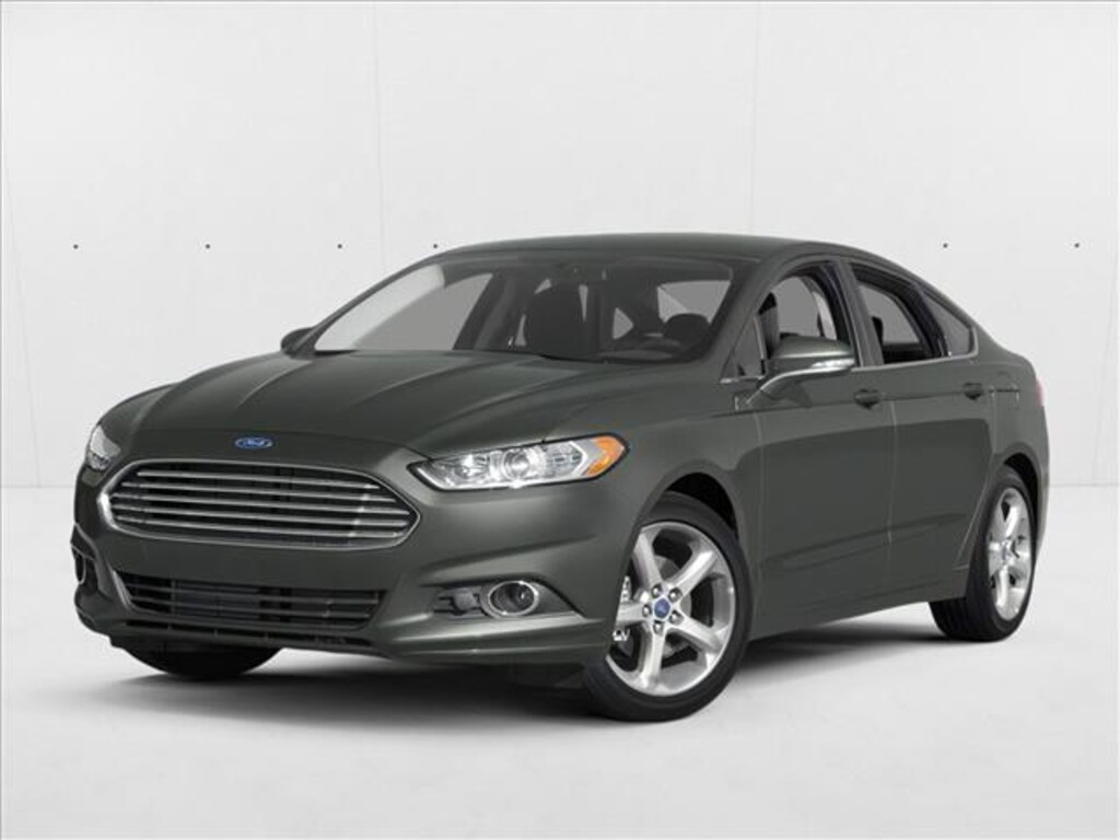 Used 2014 Ford Fusion SE Sedan