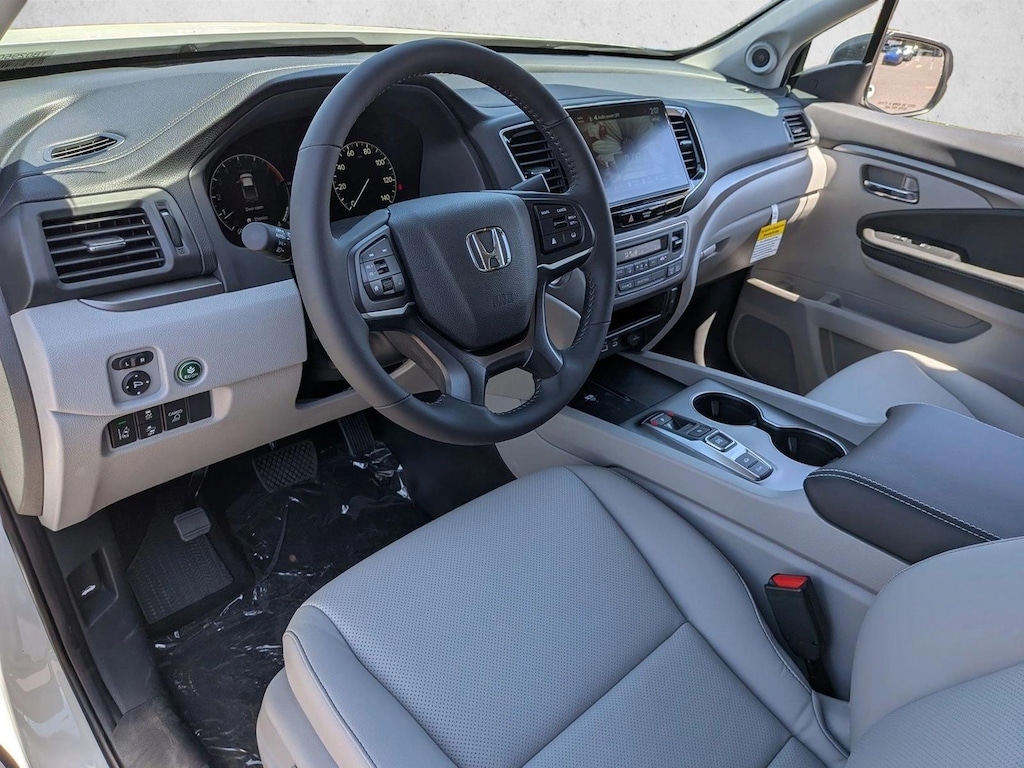 New 2026 Honda Ridgeline RTL Truck Crew Cab