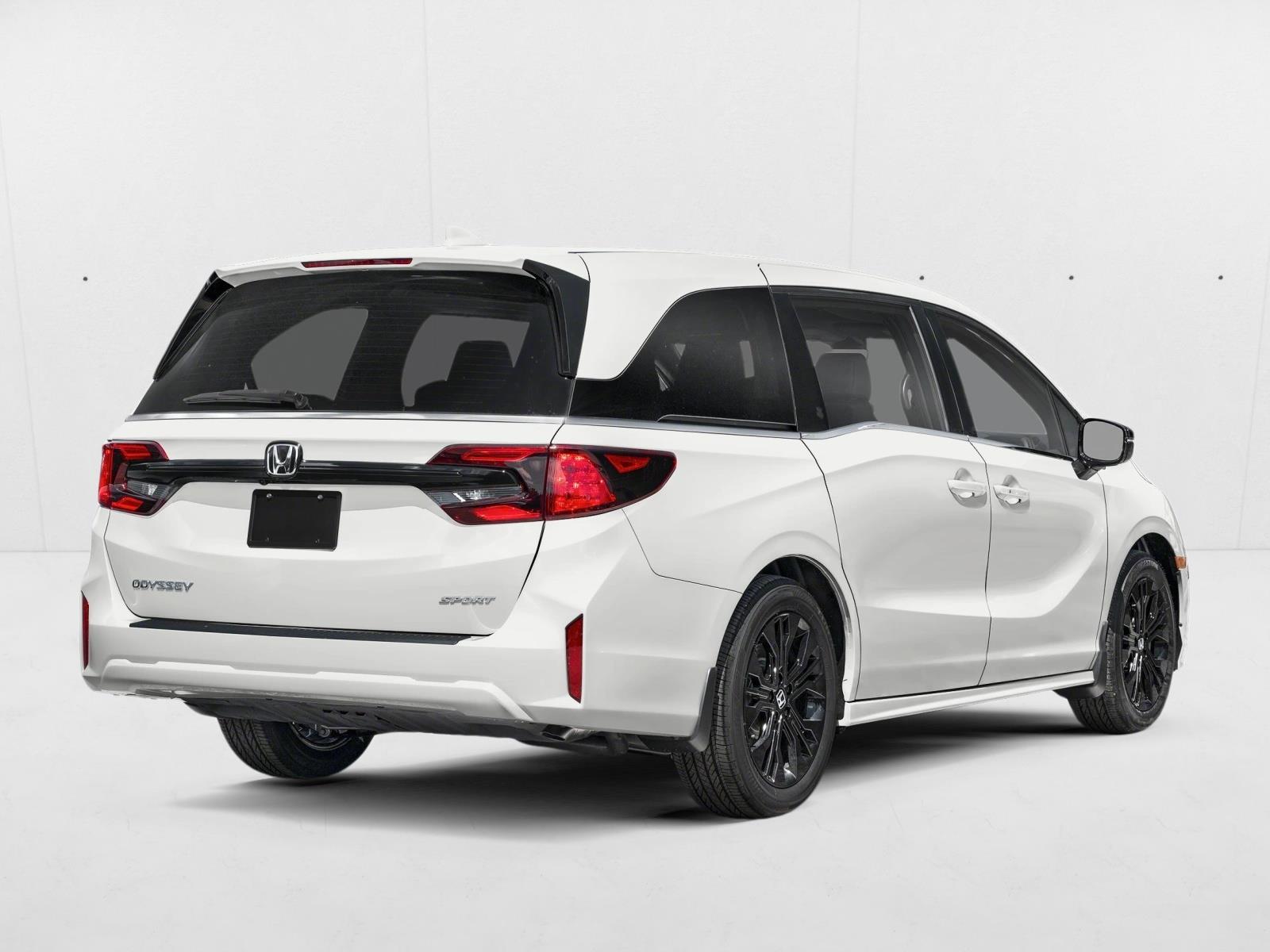 2026 Honda Odyssey photo 2