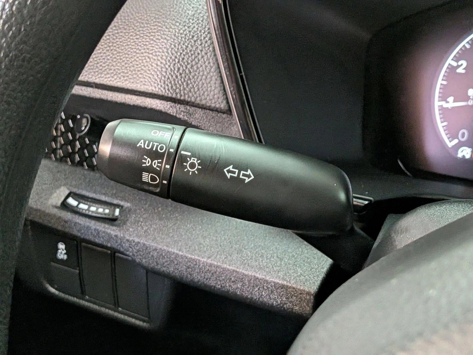 2025 Honda CR-V LX - Photo 15