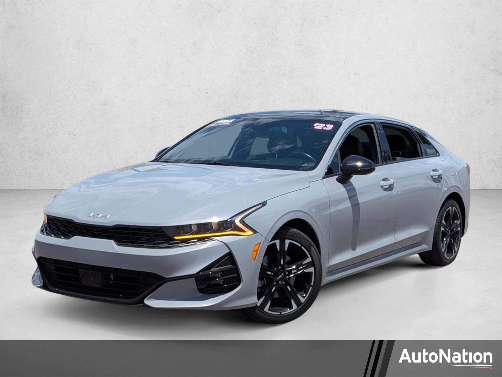 2023 Kia Optima GT-Line AWD's photo