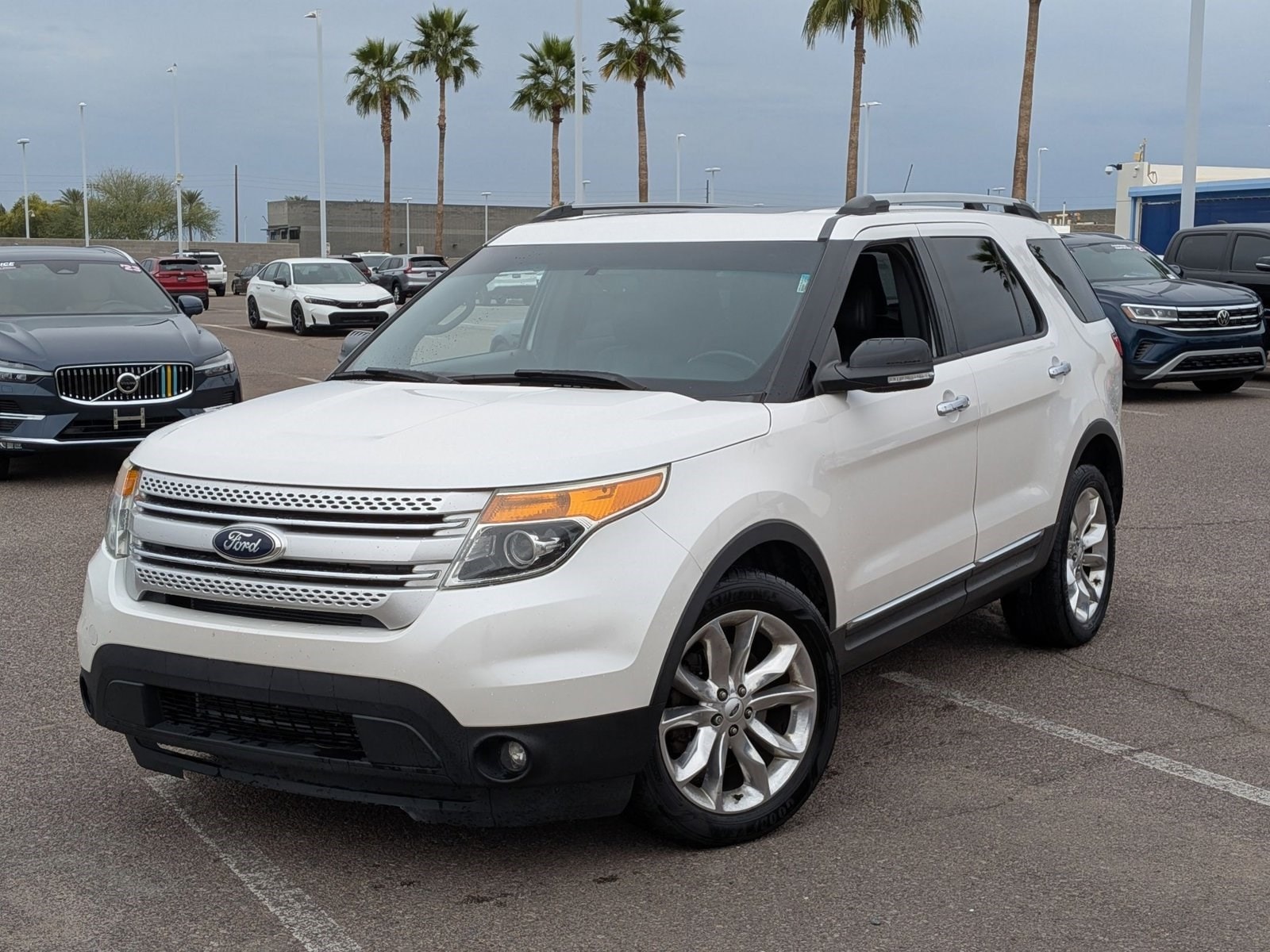 2013 Ford Explorer XLT's photo