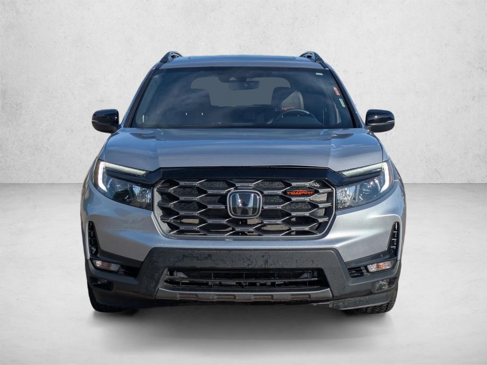 2024 Honda Passport TrailSport photo 2