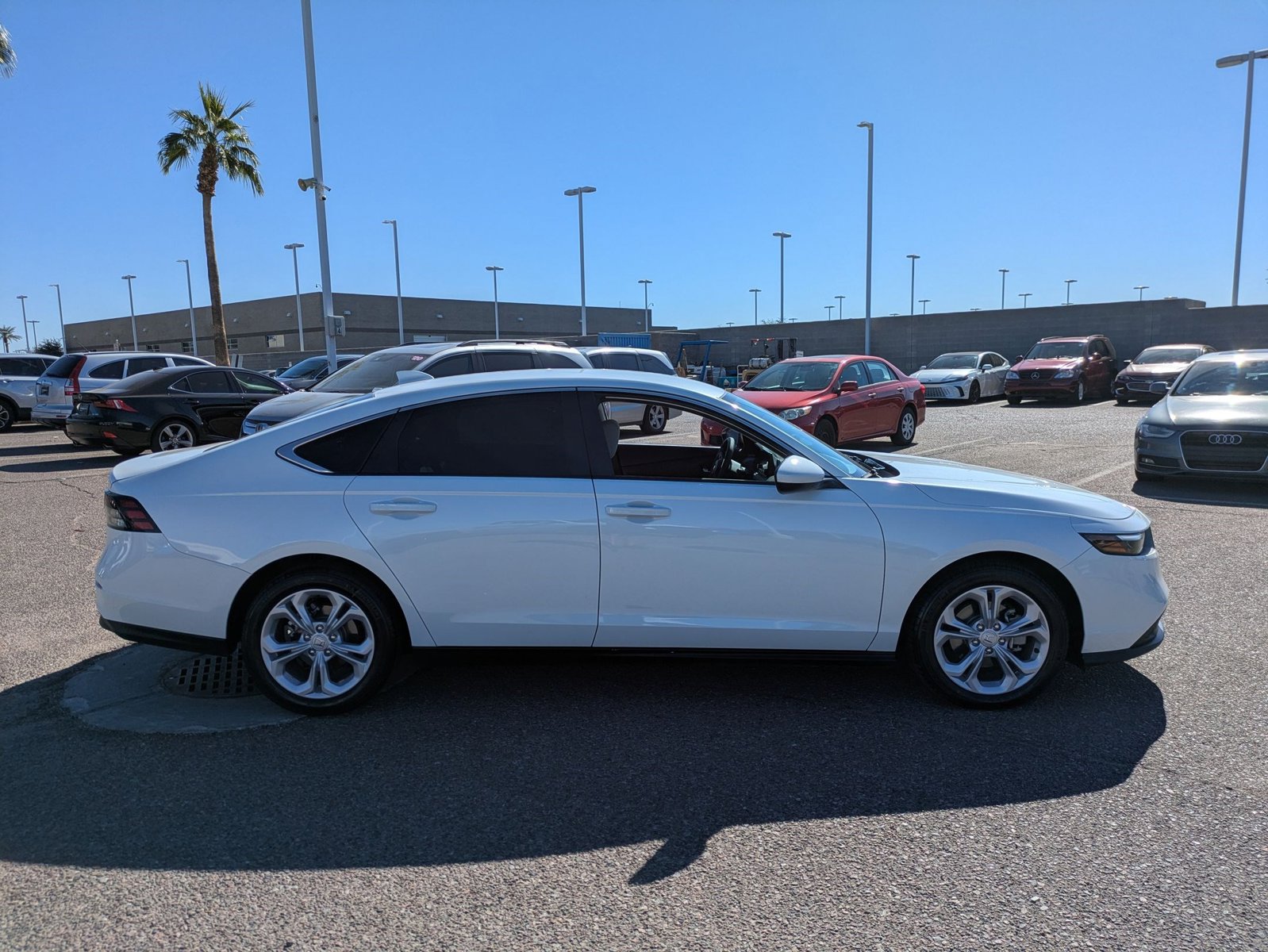 2025 Honda Accord LX photo 3