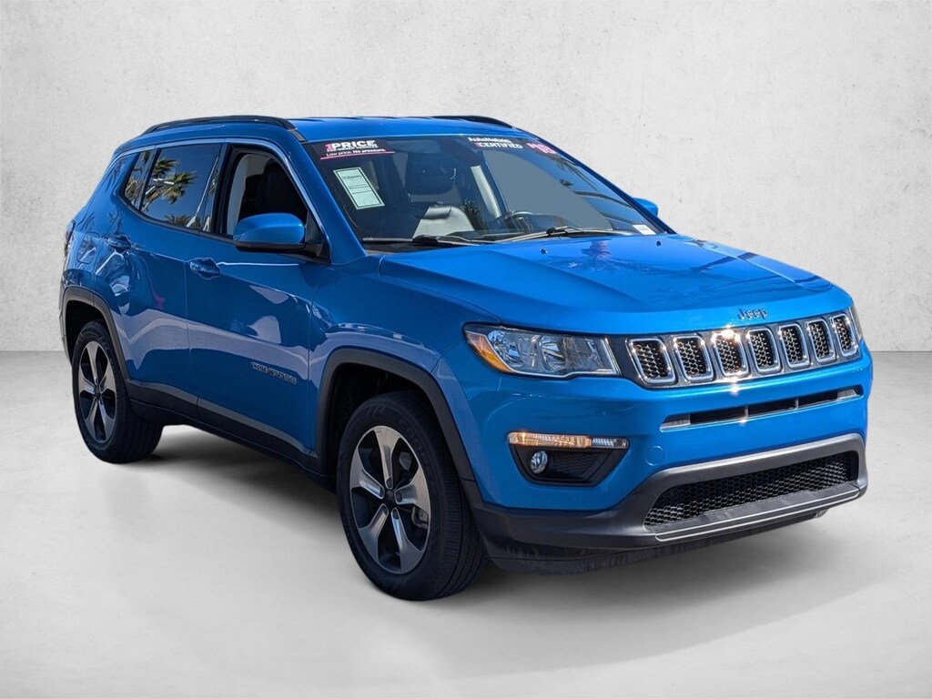 Used 2018 Jeep Compass Latitude FWD SUV