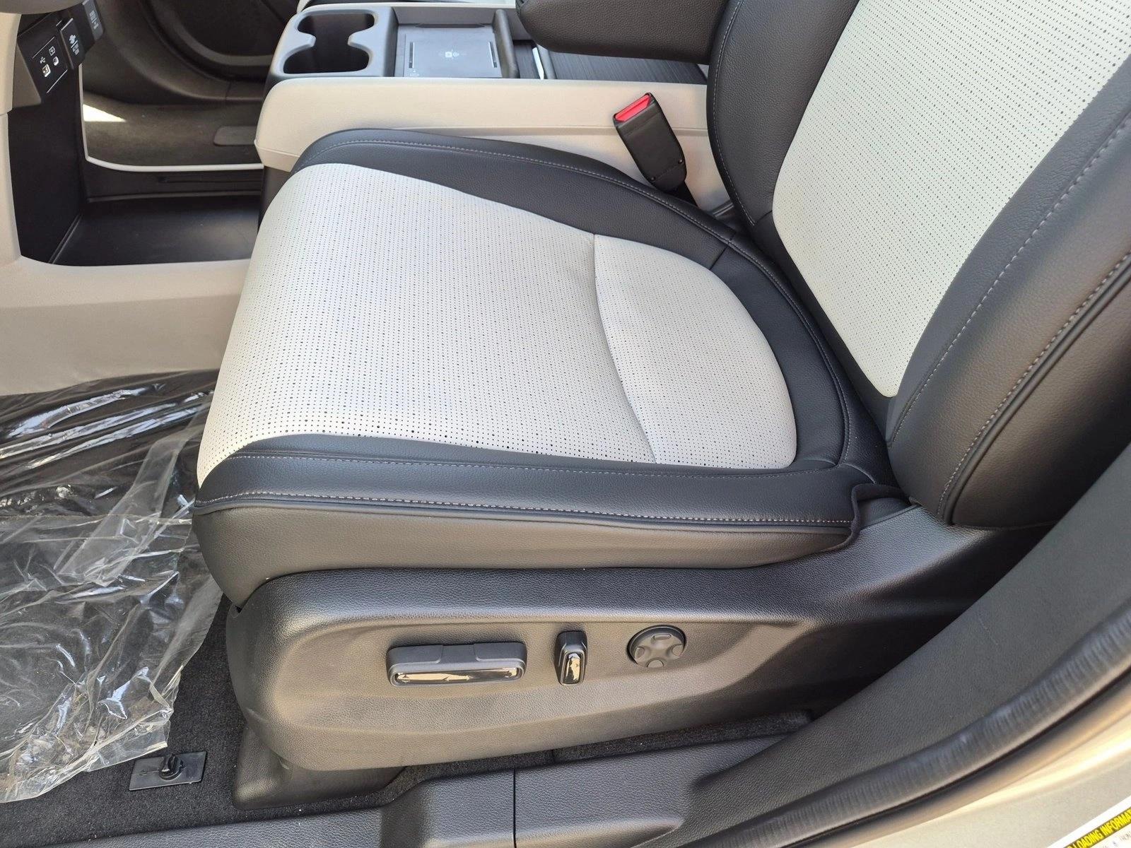 New 2027 Honda Odyssey Elite Van Passenger Van