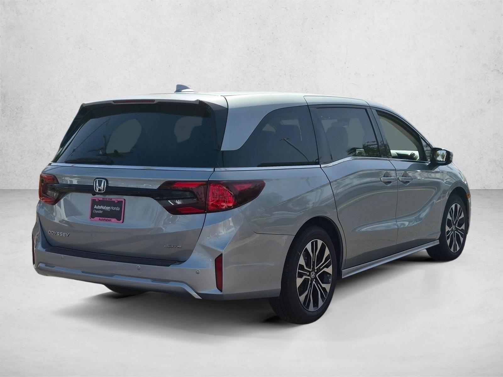 New 2027 Honda Odyssey Elite Van Passenger Van