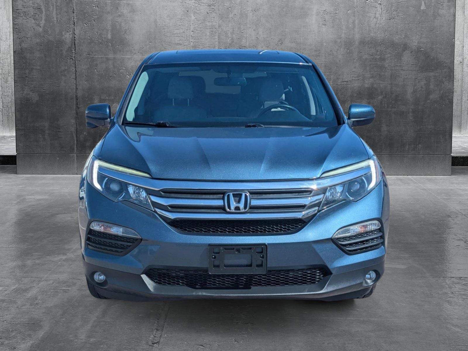 Used 2017 Honda Pilot EX-L with VIN 5FNYF5H51HB025307 for sale in Chandler, AZ