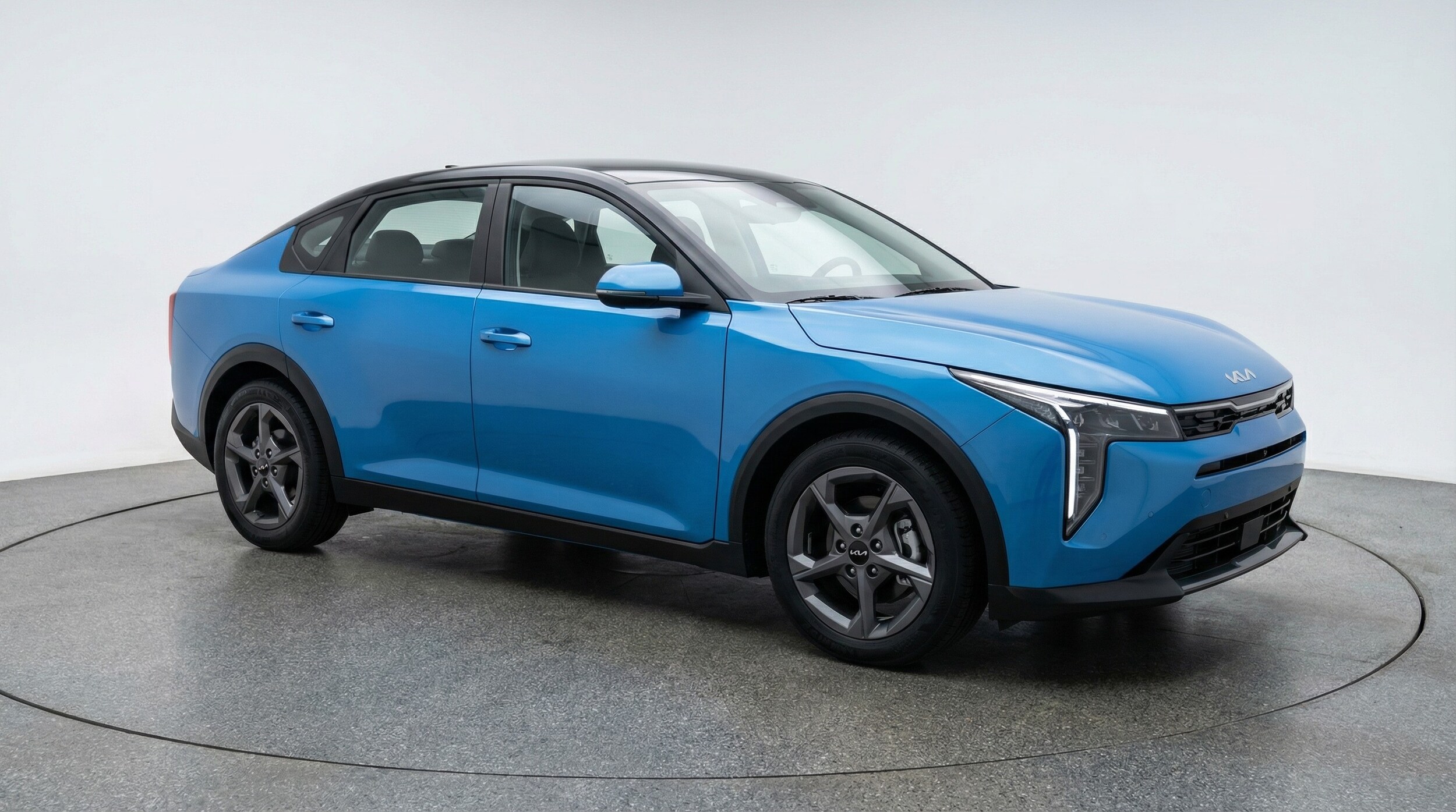 Thumbnail: 2025 Kia K4 - 1