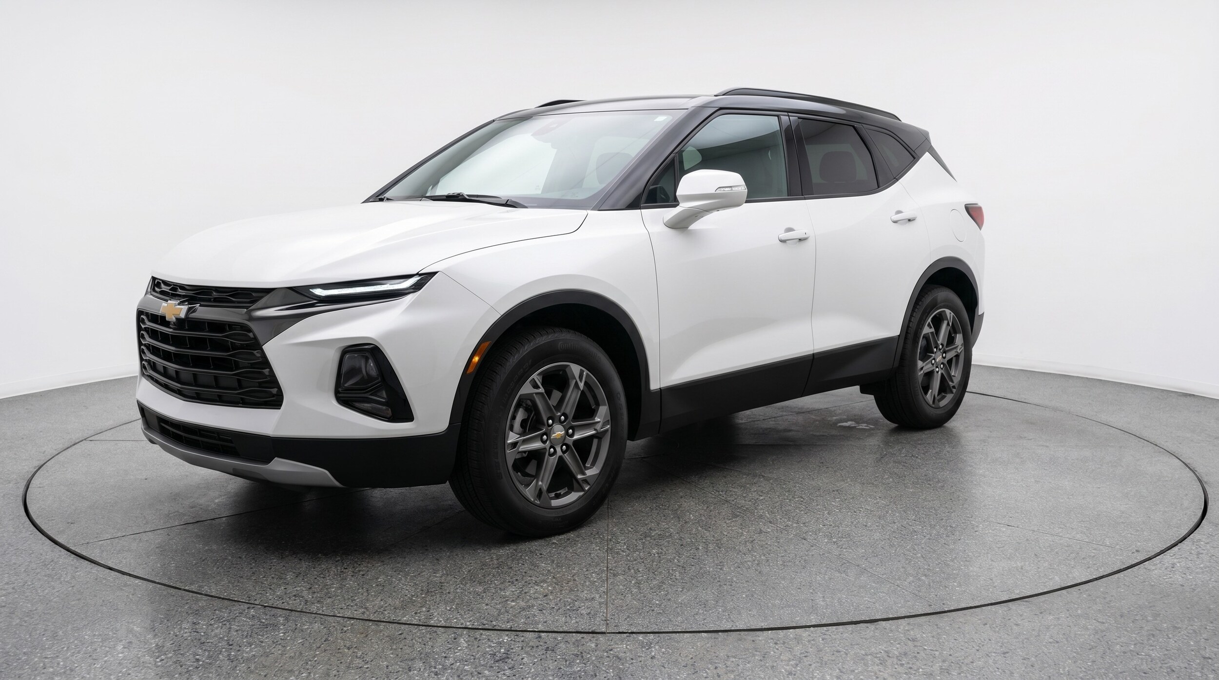 Thumbnail: 2025 Chevrolet Blazer - 3