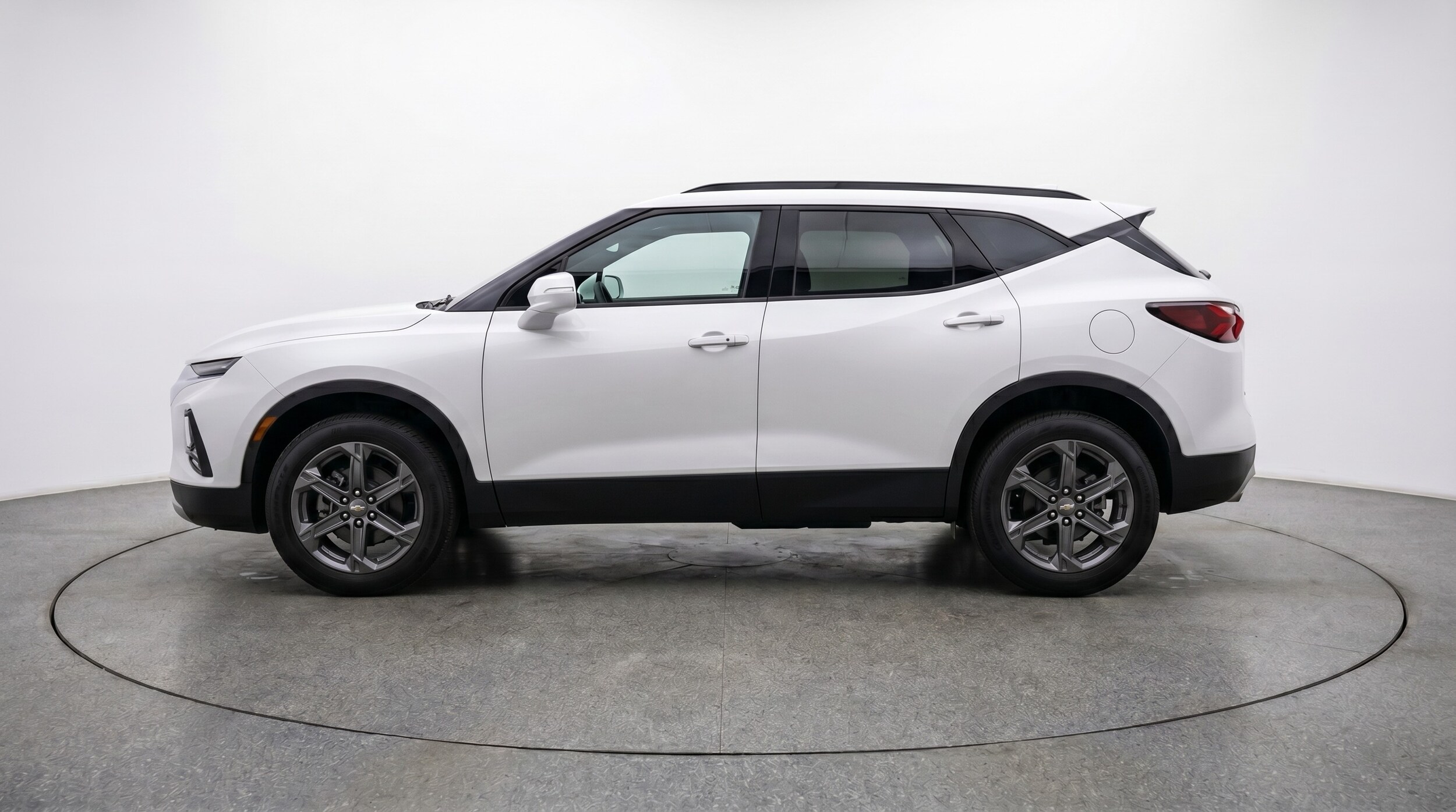 Thumbnail: 2025 Chevrolet Blazer - 4