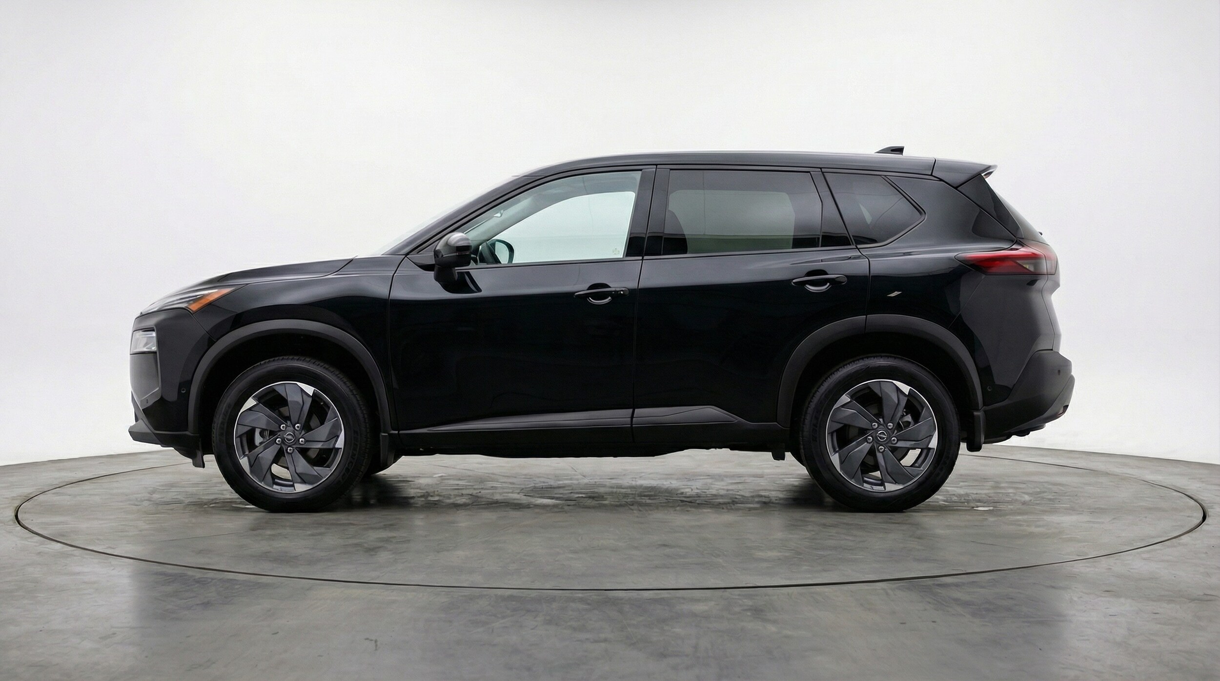 Thumbnail: 2025 Nissan Rogue - 4