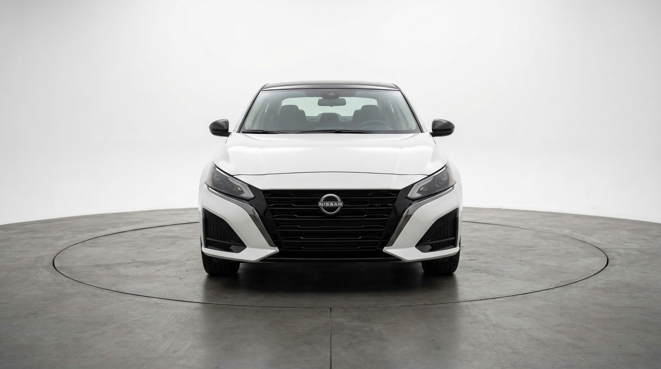 Thumbnail: 2025 Nissan Altima - 2
