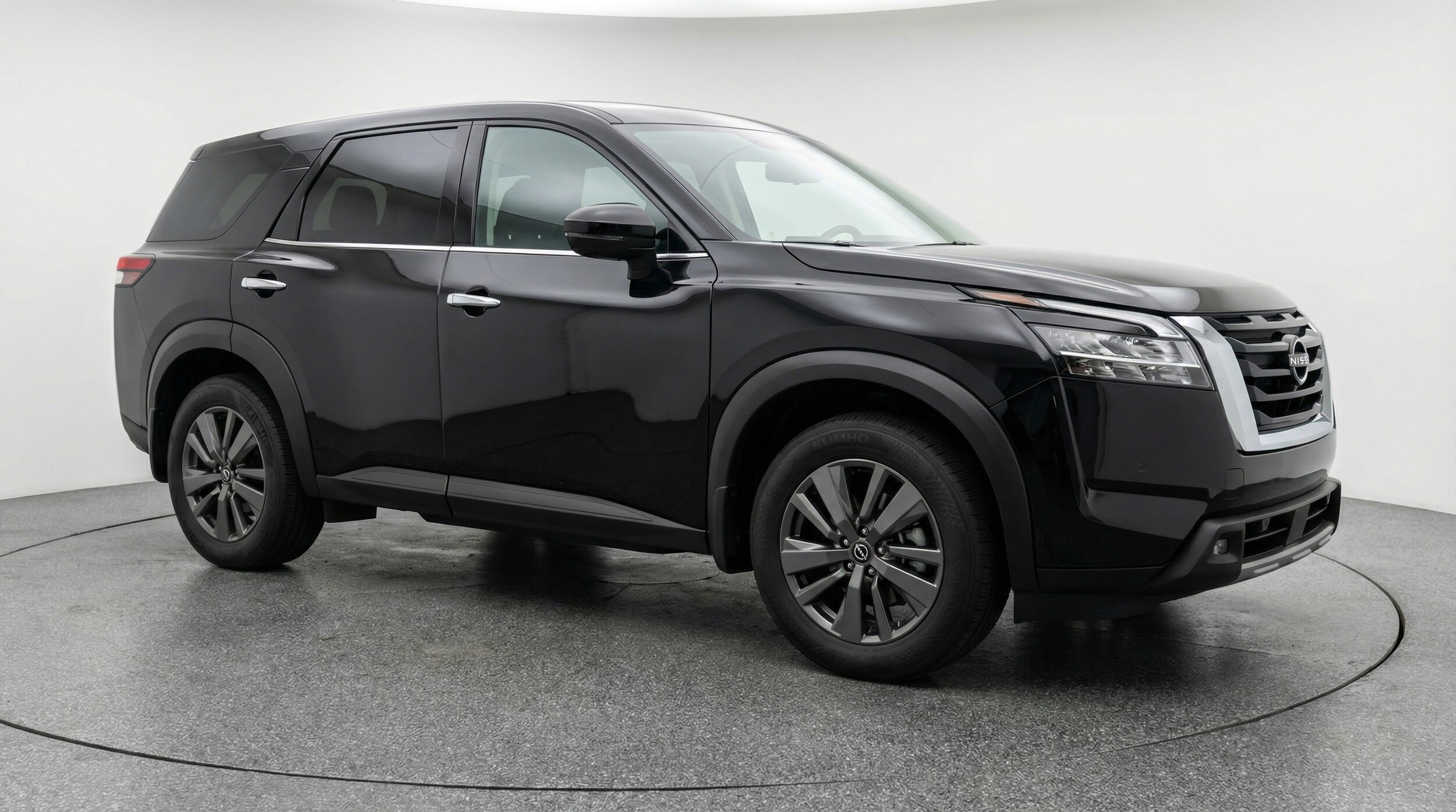 Thumbnail: 2025 Nissan Pathfinder - 1