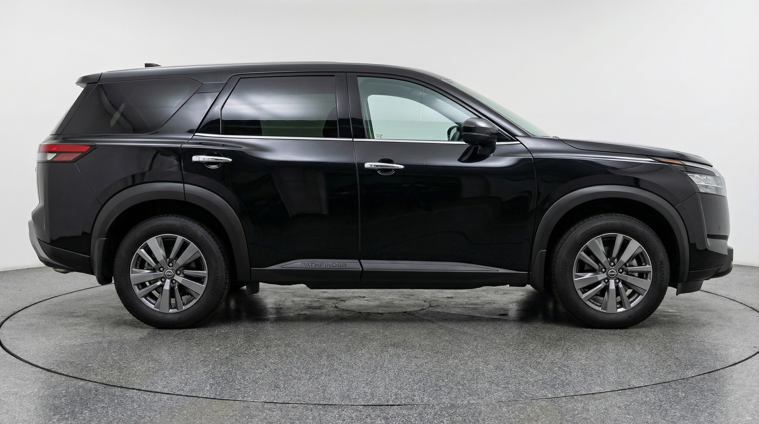 Thumbnail: 2025 Nissan Pathfinder - 8