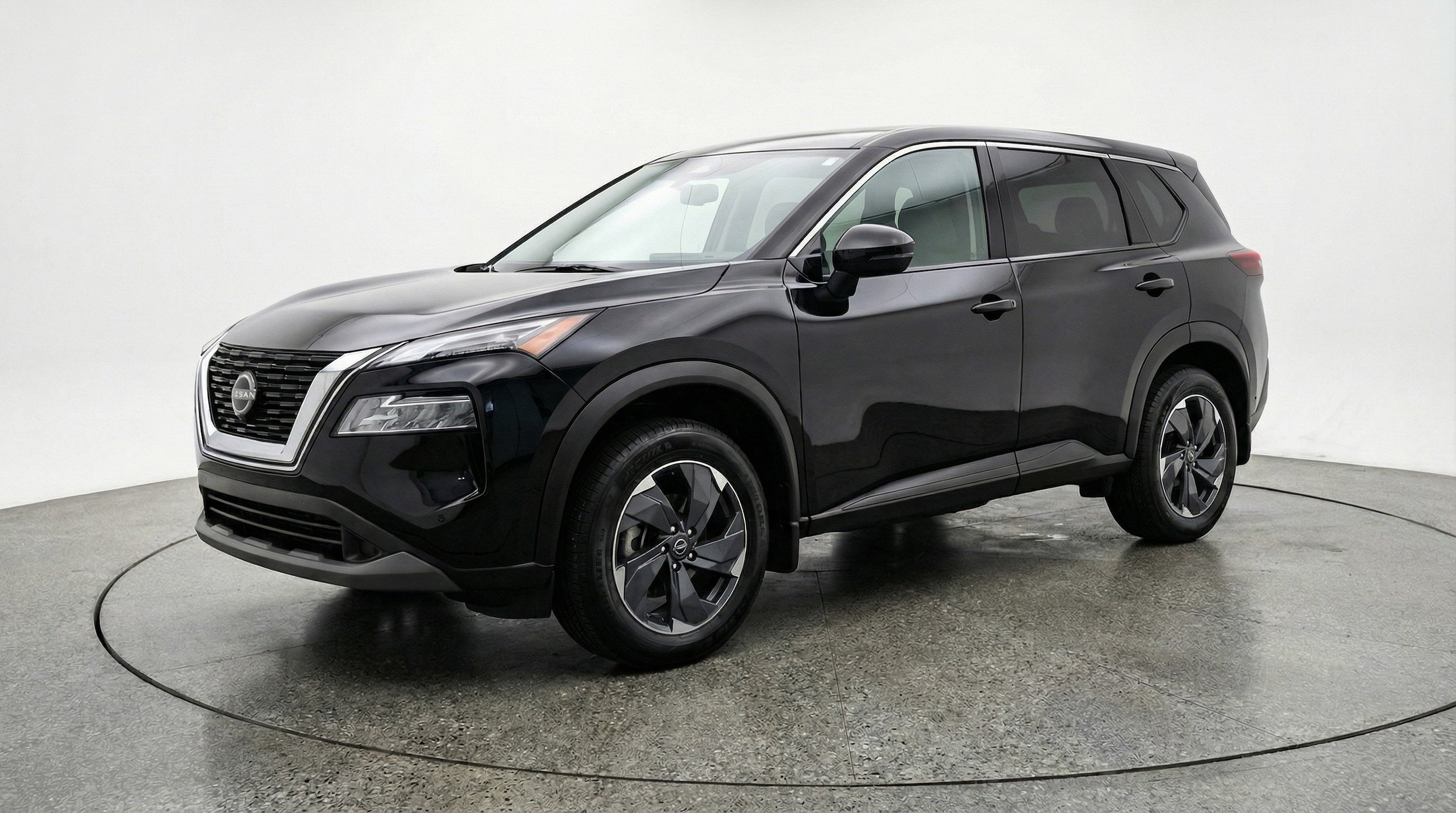 Thumbnail: 2025 Nissan Rogue - 3