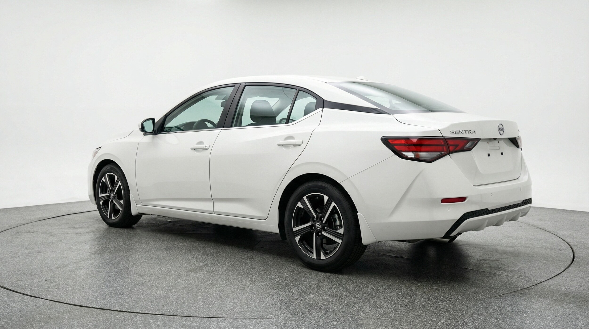 Thumbnail: 2025 Nissan Sentra - 5