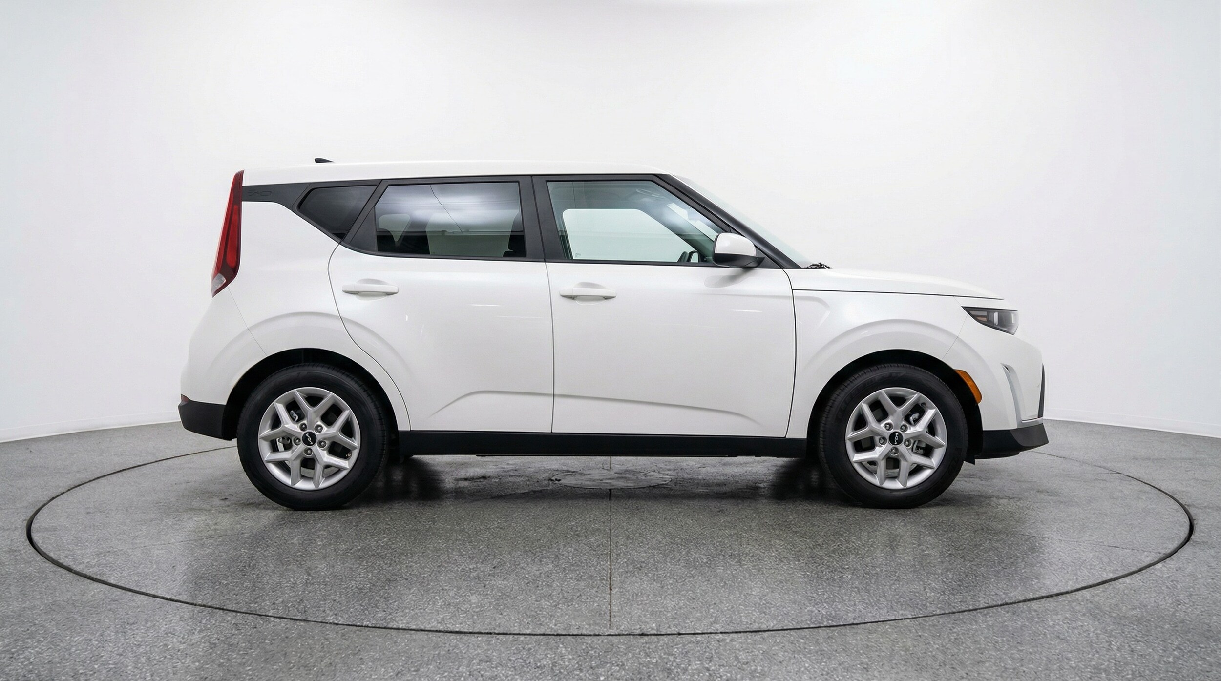 Thumbnail: 2025 Kia Soul - 8