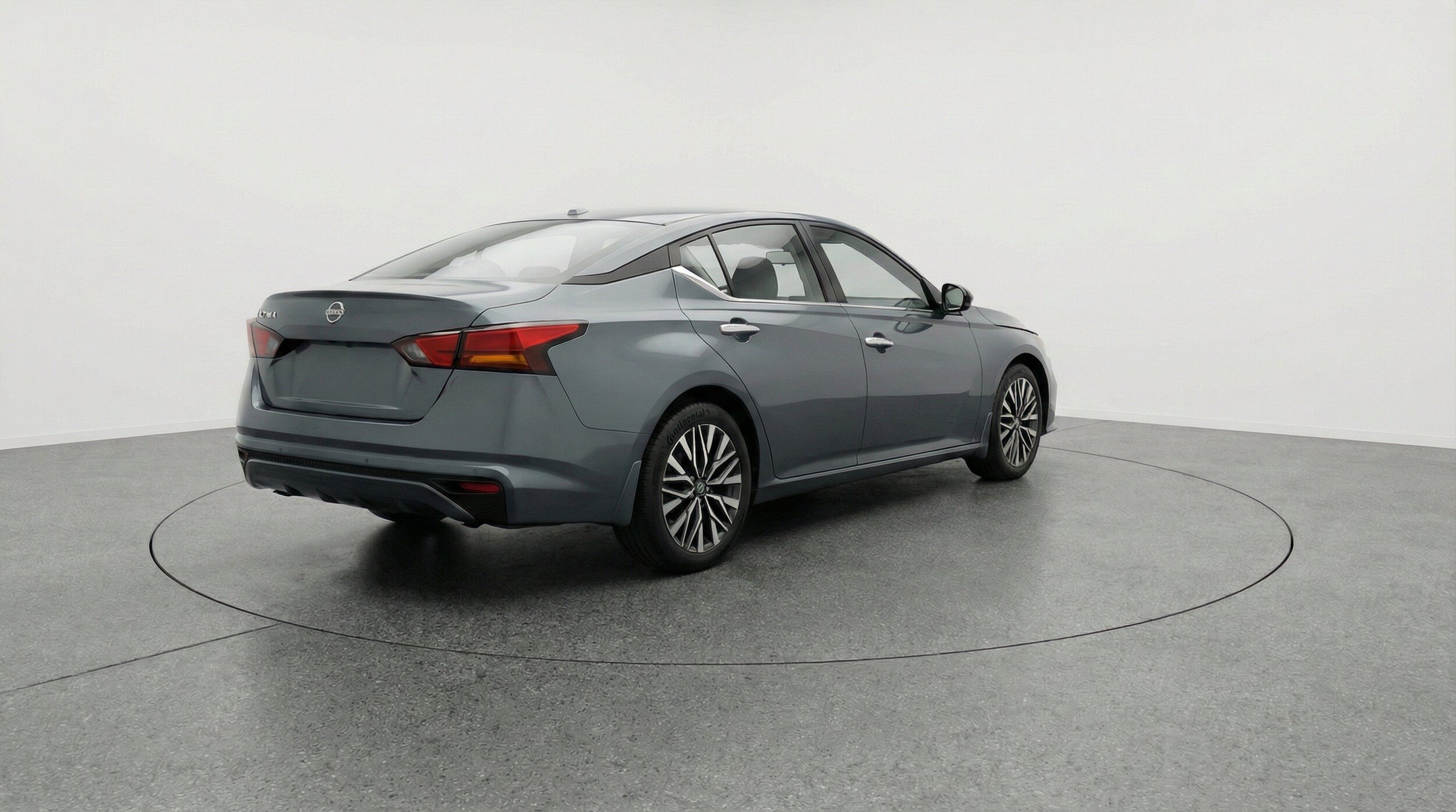 Thumbnail: 2025 Nissan Altima - 9